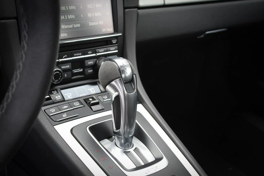 2015 Porsche 991 GT3 - Image 16 of 18