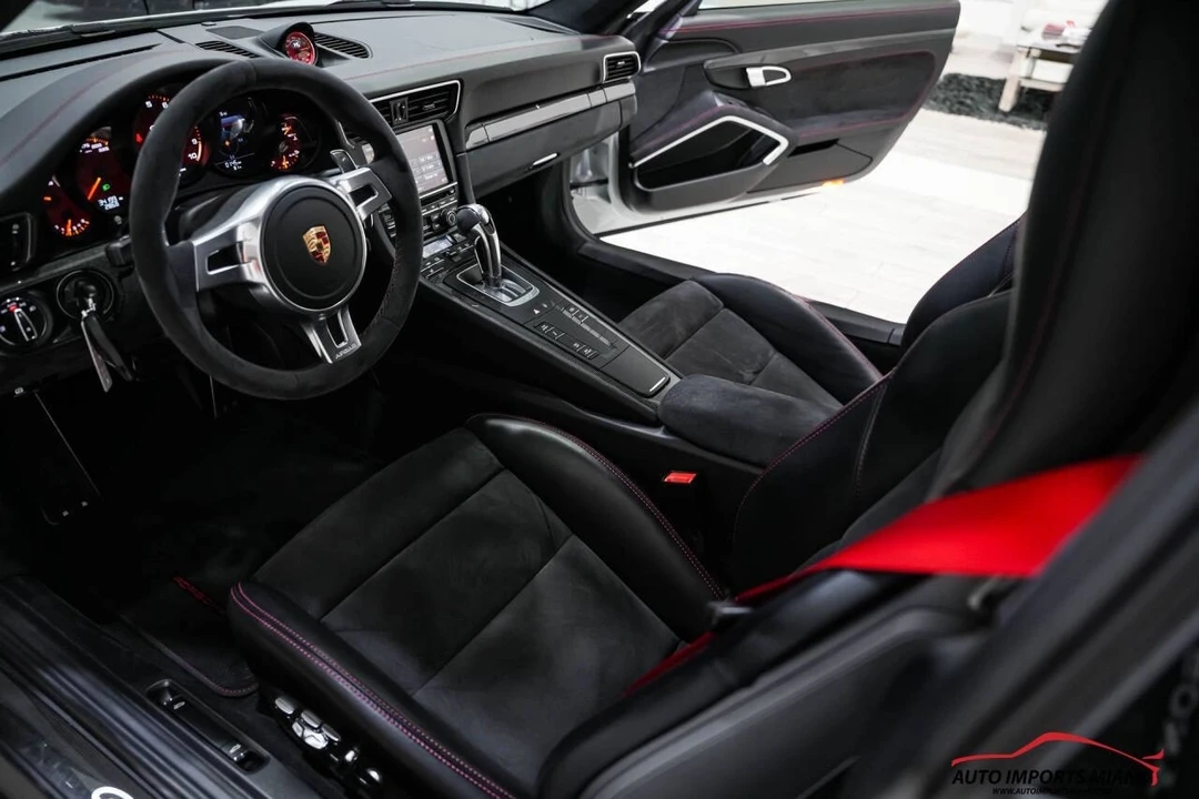 2015 Porsche 991 GT3 - Image 8 of 12