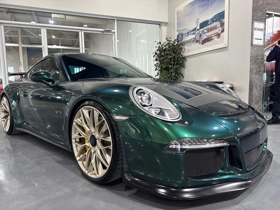 2015 Porsche 991 GT3 - Image 14 of 21