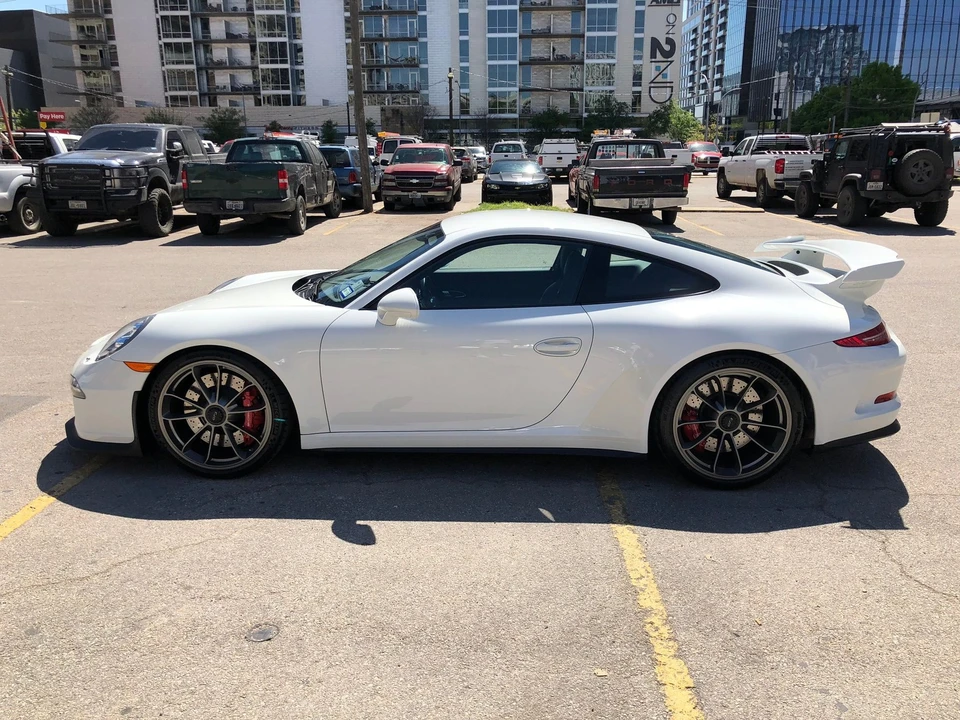 2015 Porsche 991 GT3 - Image 5 of 29