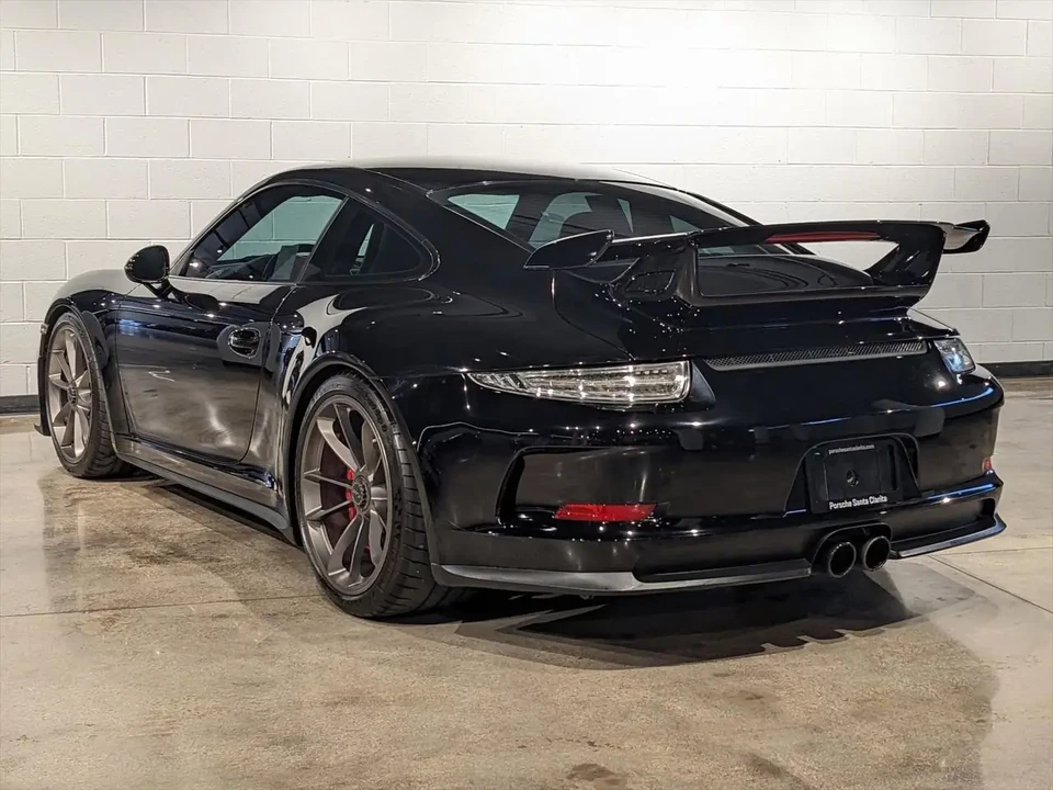 2015 Porsche 991 GT3 - Image 2 of 9