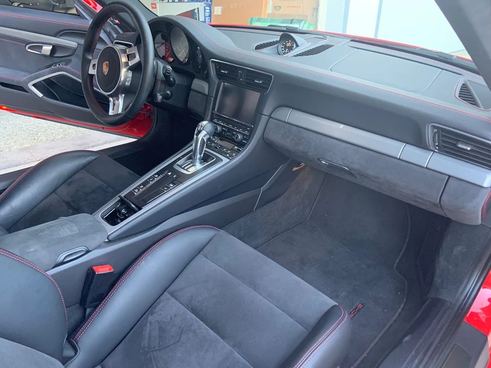 2015 Porsche 991 GT3 - Image 6 of 12