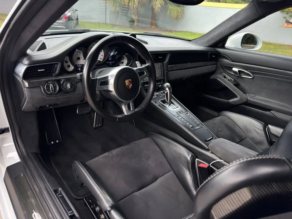 2015 Porsche 991 GT3 - Image 15 of 18