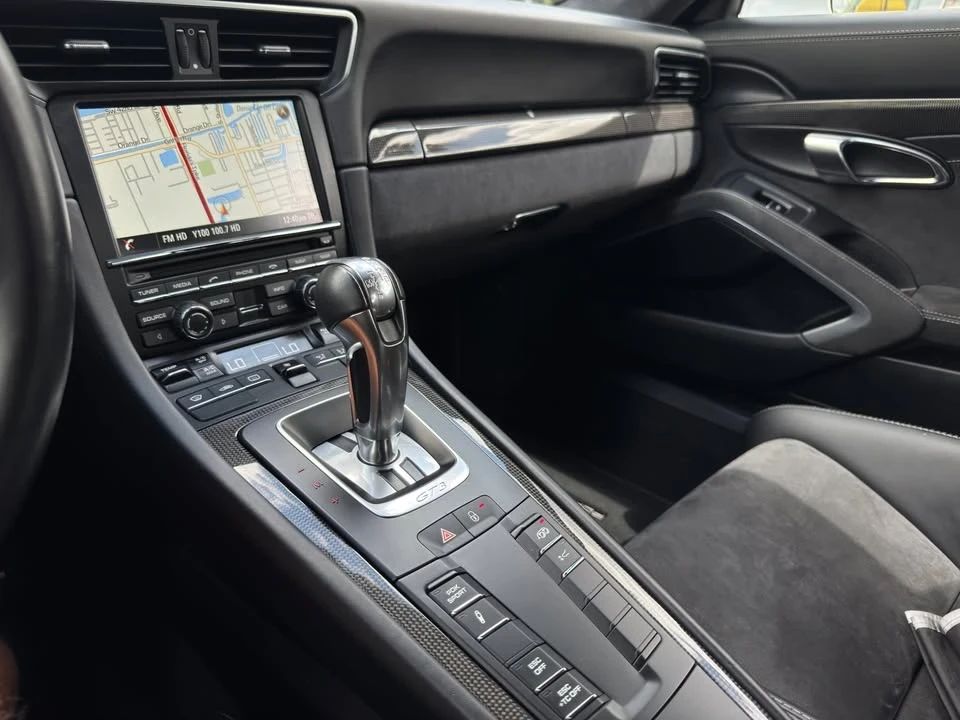2015 Porsche 991 GT3 - Image 18 of 18