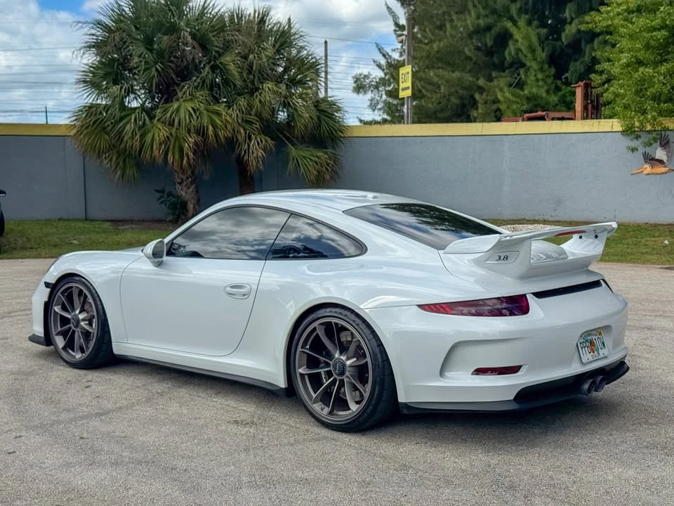 2015 Porsche 991 GT3 - Image 3 of 18