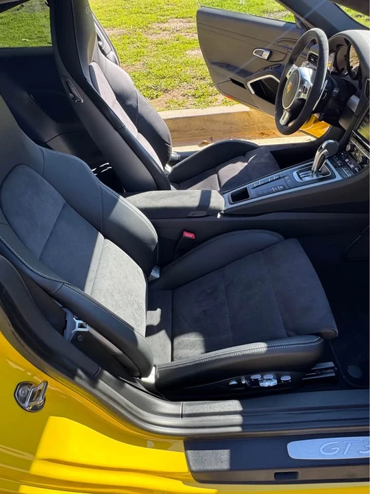 2015 Porsche 991 GT3 - Image 17 of 20