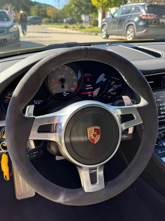 2015 Porsche 991 GT3 - Image 14 of 20