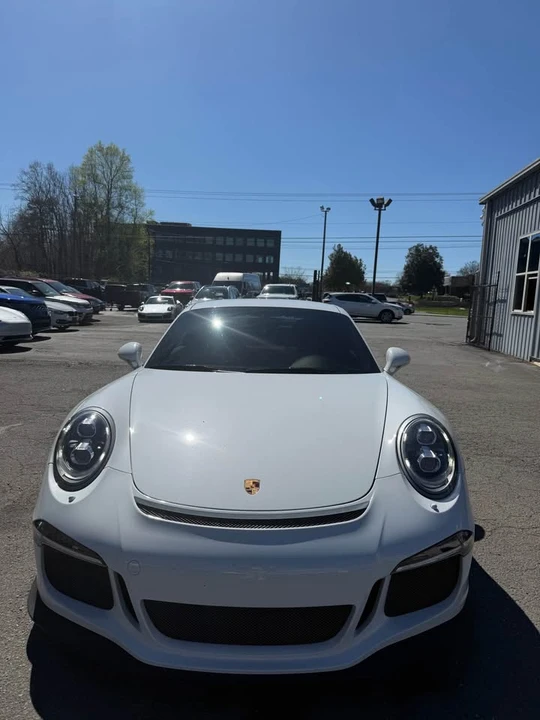 2015 Porsche 991 GT3 - Image 2 of 7