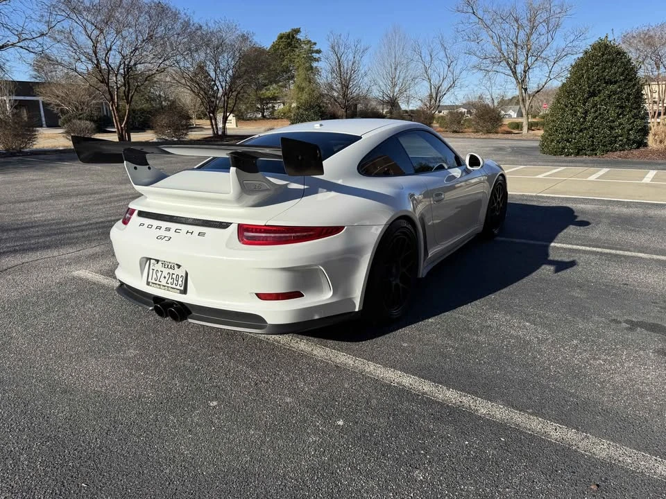 2015 Porsche 991 GT3 - Image 3 of 17