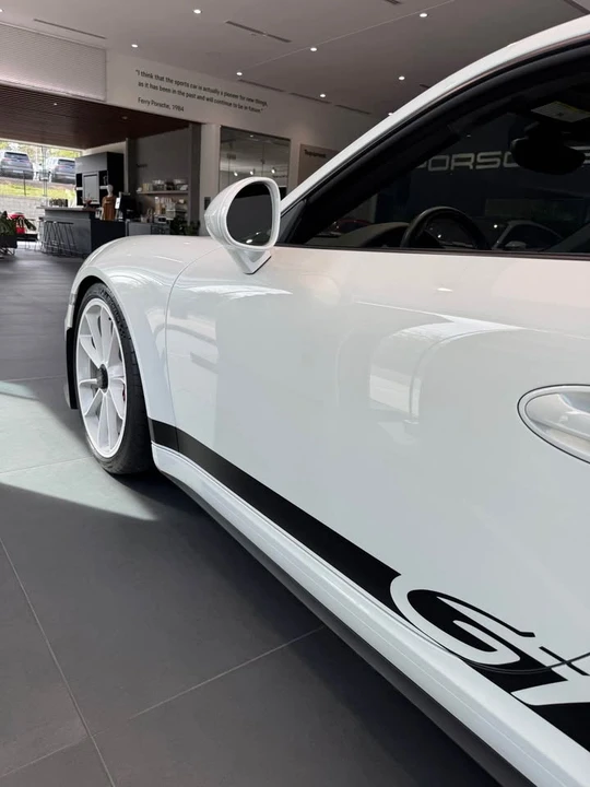 2015 Porsche 991 GT3 - Image 7 of 10