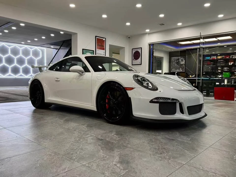 2015 Porsche 991 GT3 - Image 2 of 18