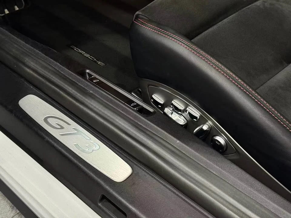2015 Porsche 991 GT3 - Image 8 of 20