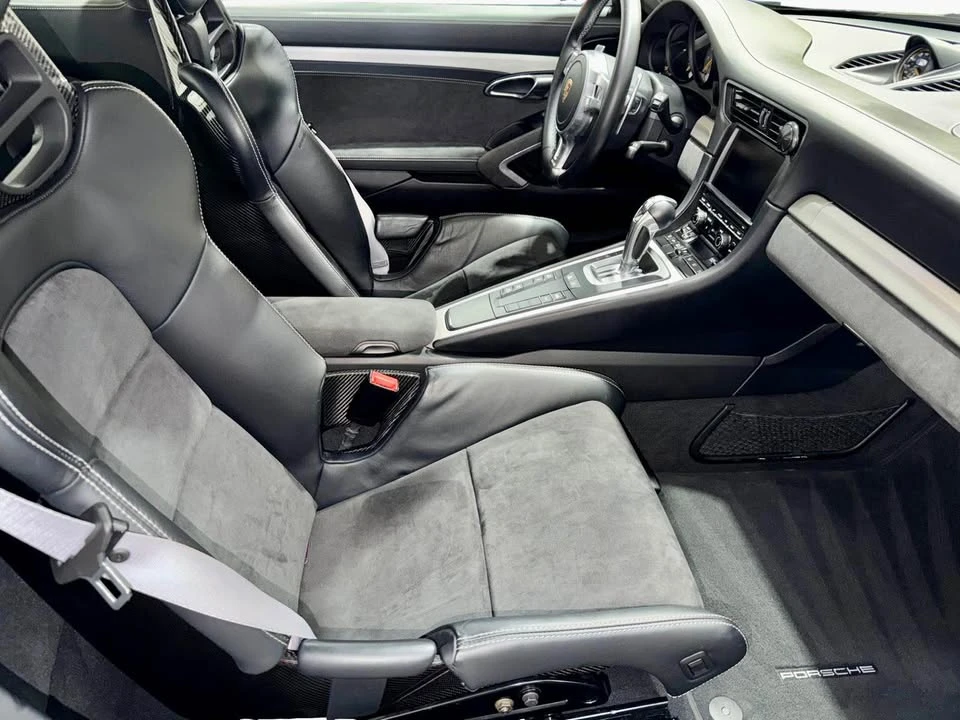 2015 Porsche 991 GT3 - Image 14 of 19
