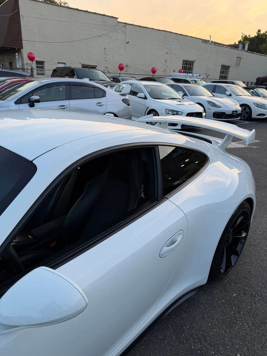 2015 Porsche 991 GT3 - Image 5 of 18