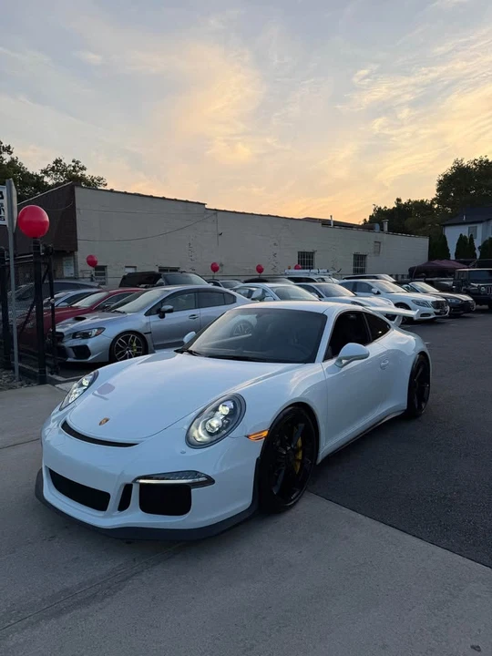 2015 Porsche 991 GT3 - Image 3 of 18