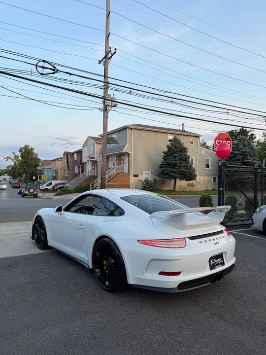 2015 Porsche 991 GT3 - Image 11 of 18