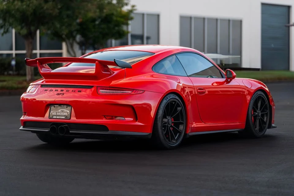 2015 Porsche 991 GT3 - Image 8 of 9