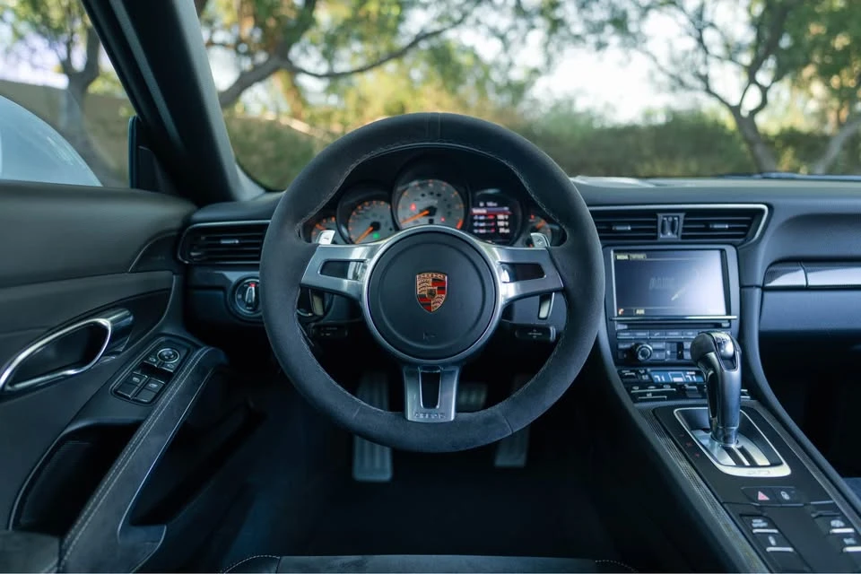 2015 Porsche 991 GT3 - Image 10 of 19