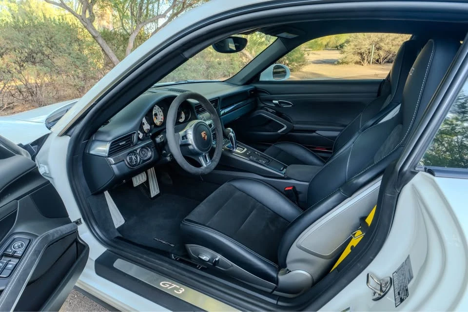 2015 Porsche 991 GT3 - Image 9 of 19