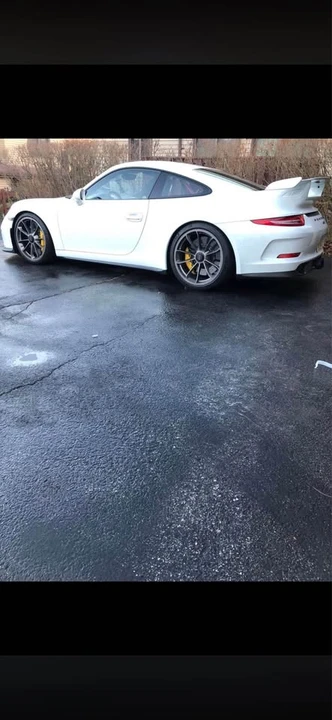 2015 Porsche 991 GT3 - Image 5 of 10