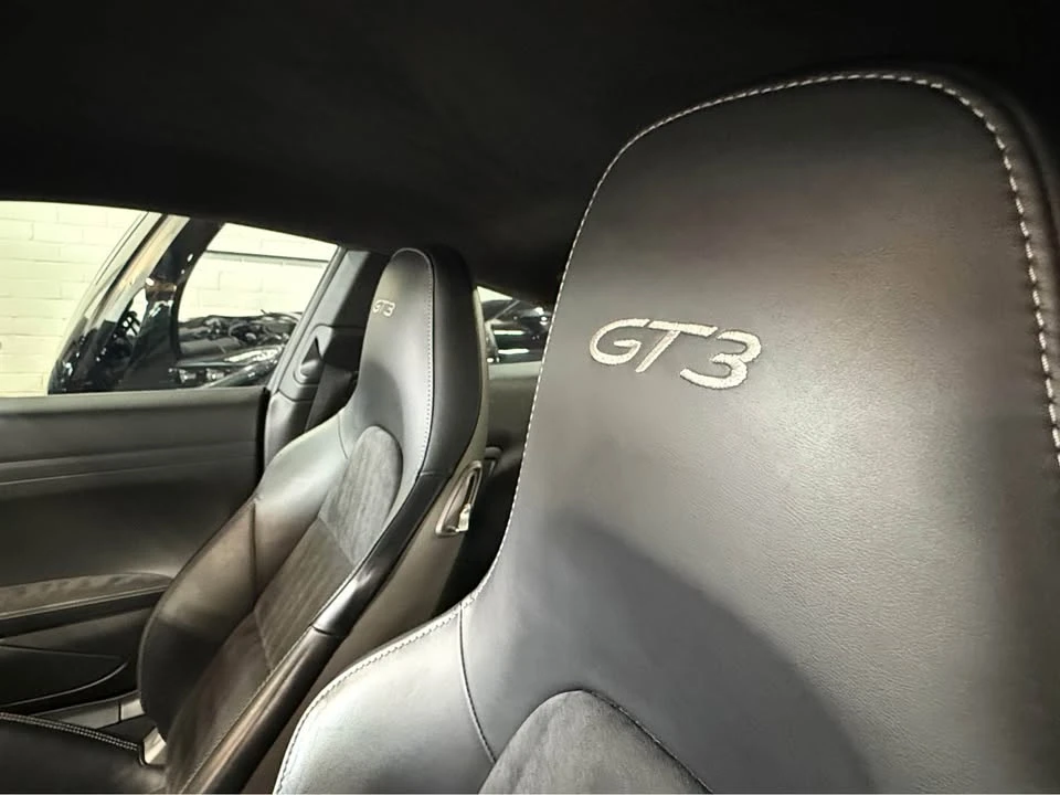 2015 Porsche 991 GT3 - Image 9 of 12