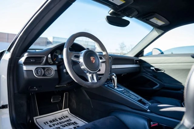 2015 Porsche 991 GT3 - Image 2 of 14