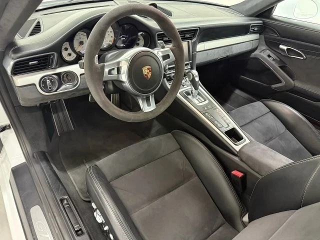 2015 Porsche 991 GT3 - Image 2 of 12