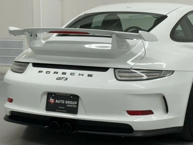 2015 Porsche 991 GT3 - Image 16 of 21