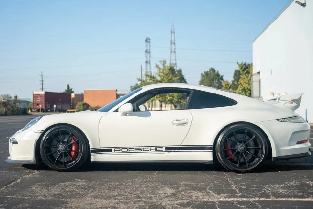 2015 Porsche 991 GT3 - Image 13 of 21