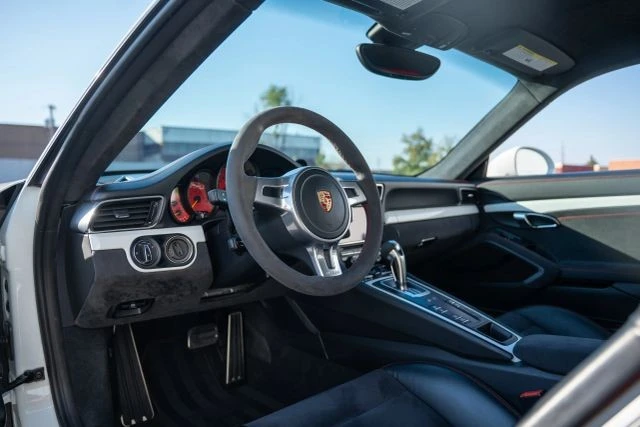 2015 Porsche 991 GT3 - Image 2 of 21