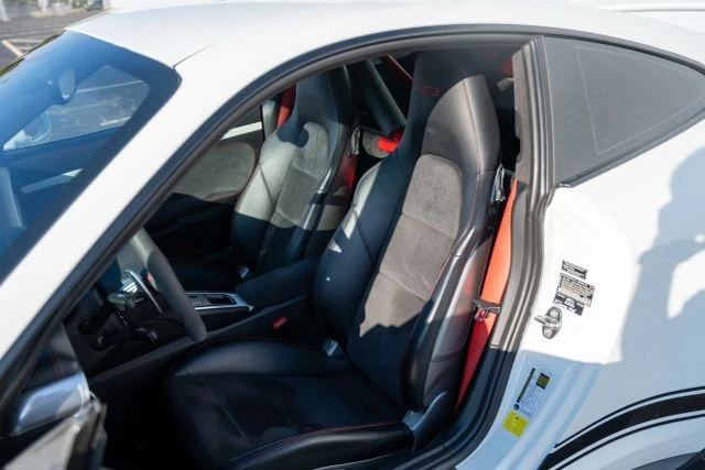 2015 Porsche 991 GT3 - Image 16 of 21
