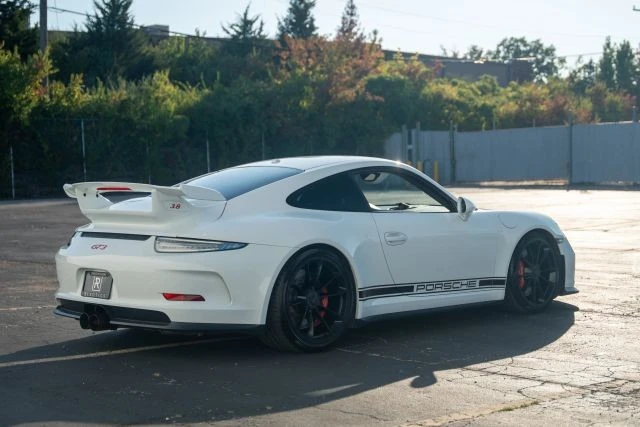 2015 Porsche 991 GT3 - Image 4 of 21