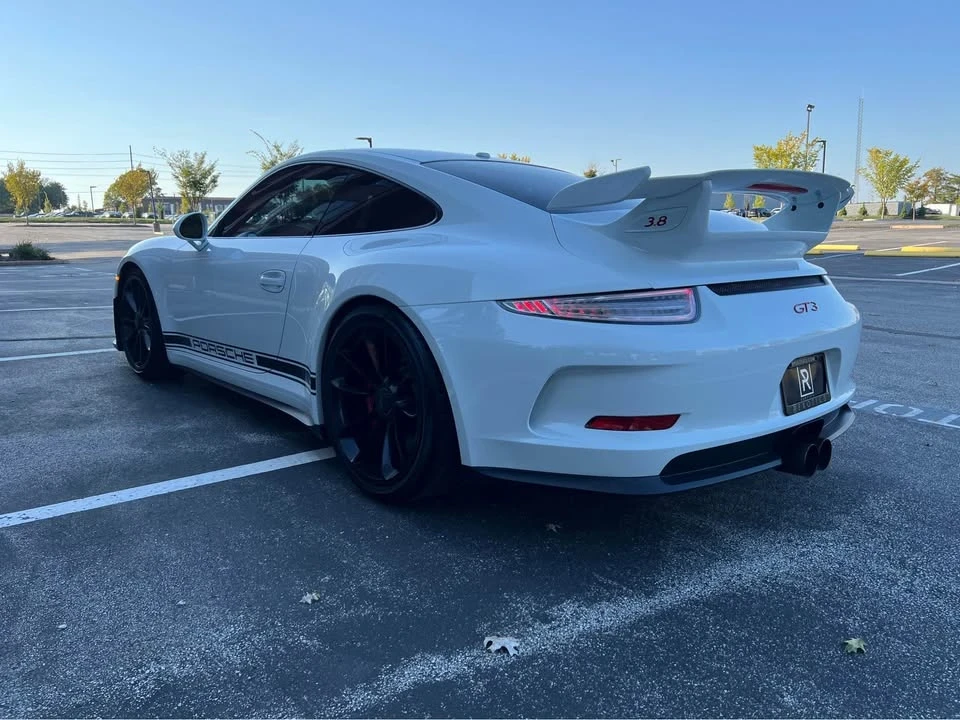2015 Porsche 991 GT3 - Image 5 of 8