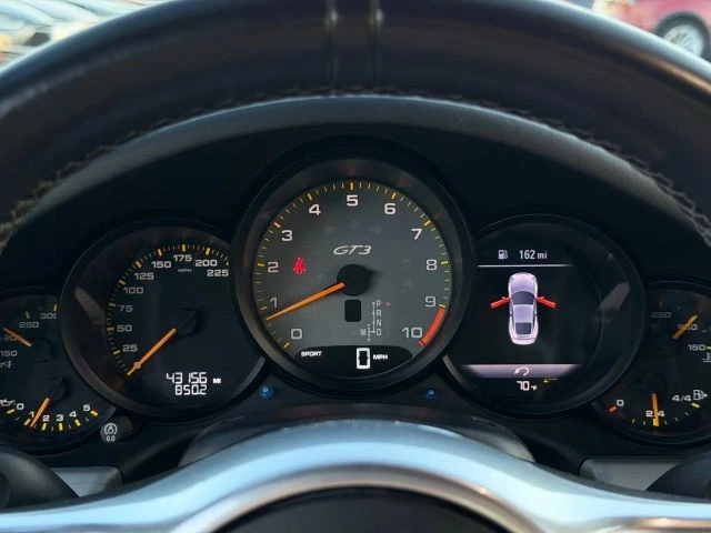 2015 Porsche - Image 26 of 31