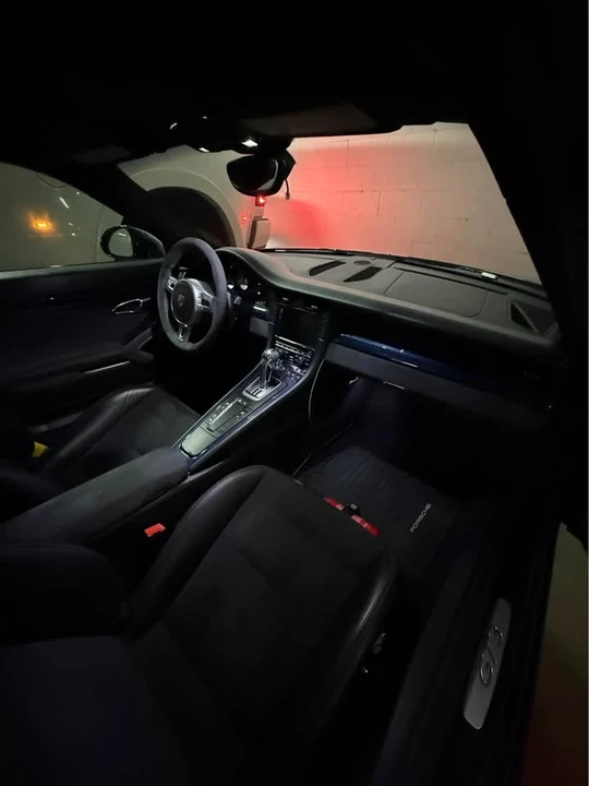 2015 Porsche 991 GT3 - Image 6 of 8