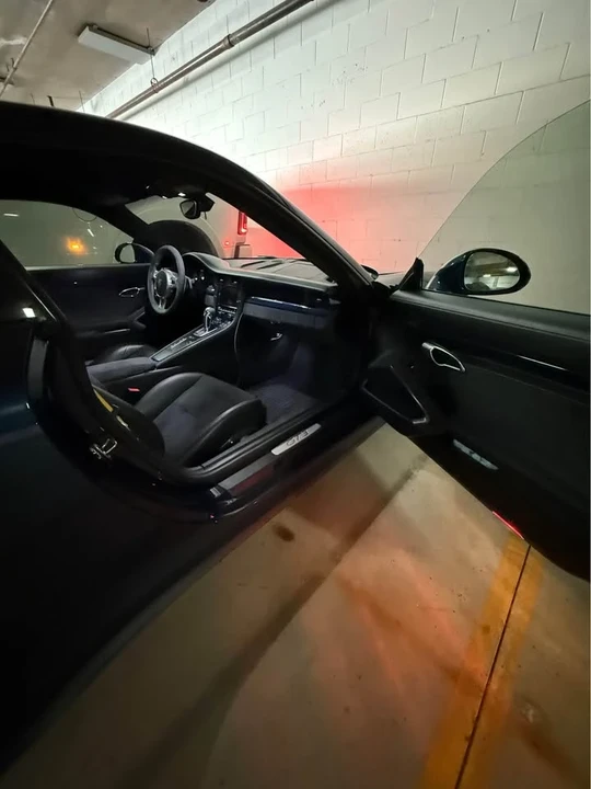 2015 Porsche 991 GT3 - Image 7 of 8
