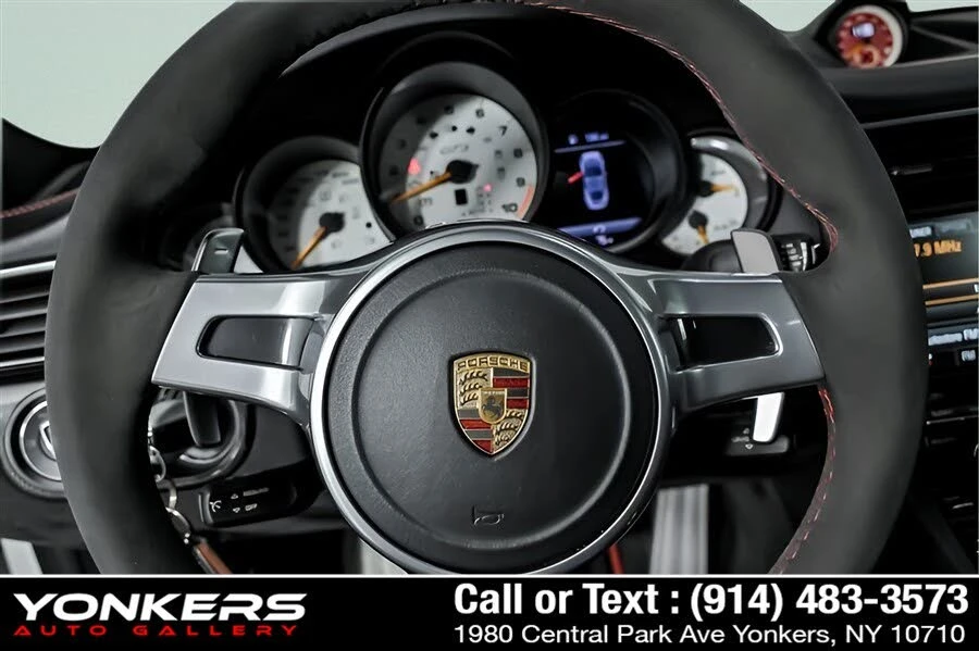 2015 Porsche 991 GT3 - Image 17 of 31