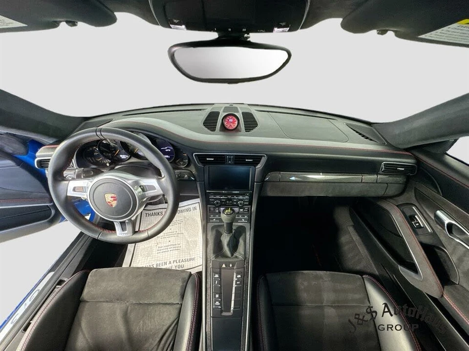 2015 Porsche 991 GT3 - Image 27 of 31