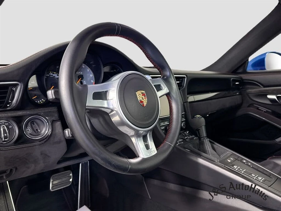 2015 Porsche 991 GT3 - Image 9 of 31