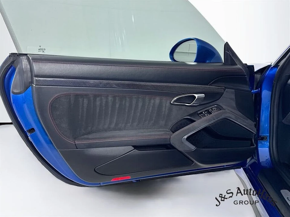 2015 Porsche 991 GT3 - Image 21 of 31