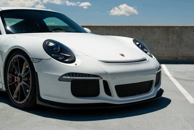 2015 Porsche 991 GT3 - Image 2 of 31