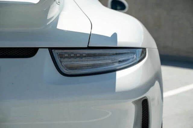 2015 Porsche 991 GT3 - Image 22 of 31