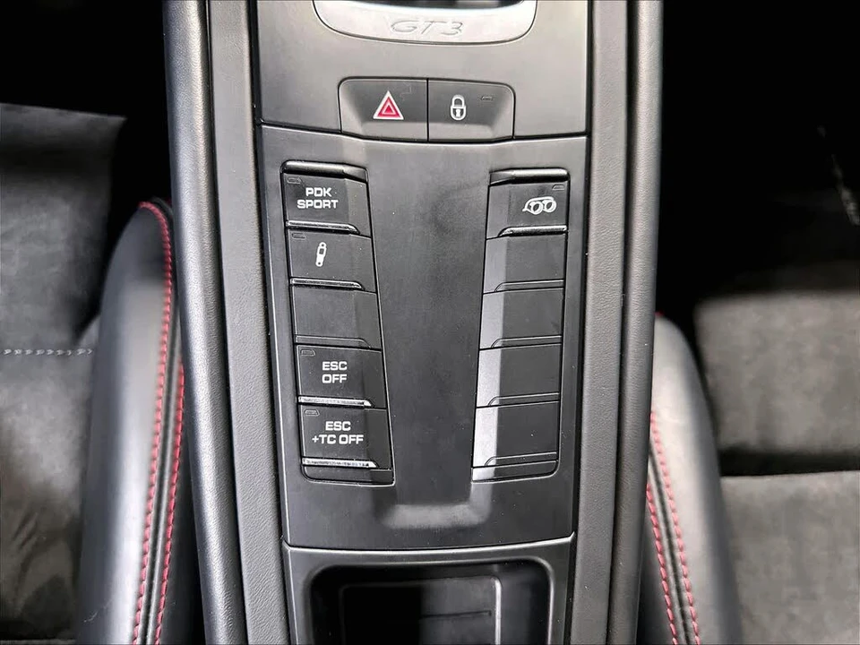 2015 Porsche 991 GT3 - Image 31 of 31