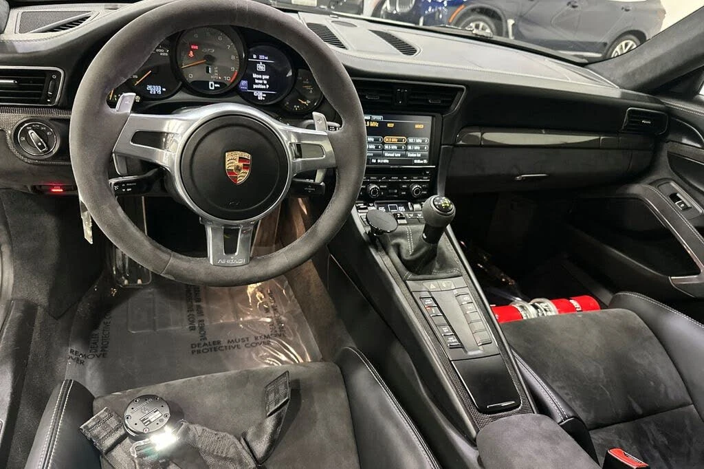2015 Porsche 991 GT3 - Image 14 of 31
