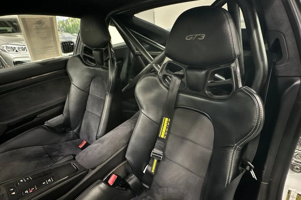 2015 Porsche 991 GT3 - Image 13 of 31