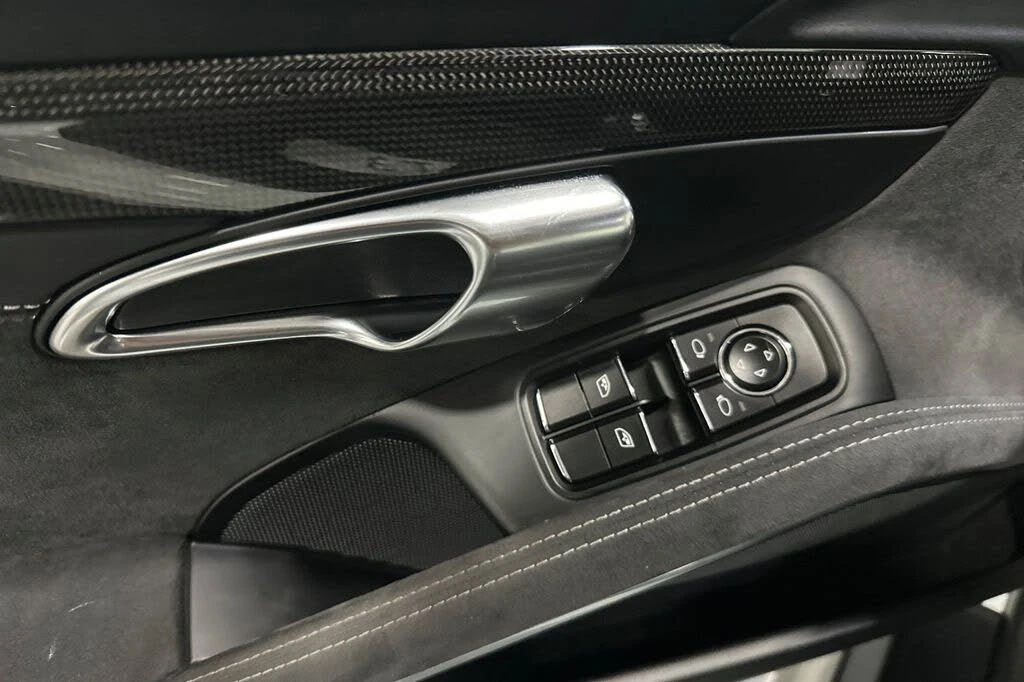 2015 Porsche 991 GT3 - Image 11 of 31