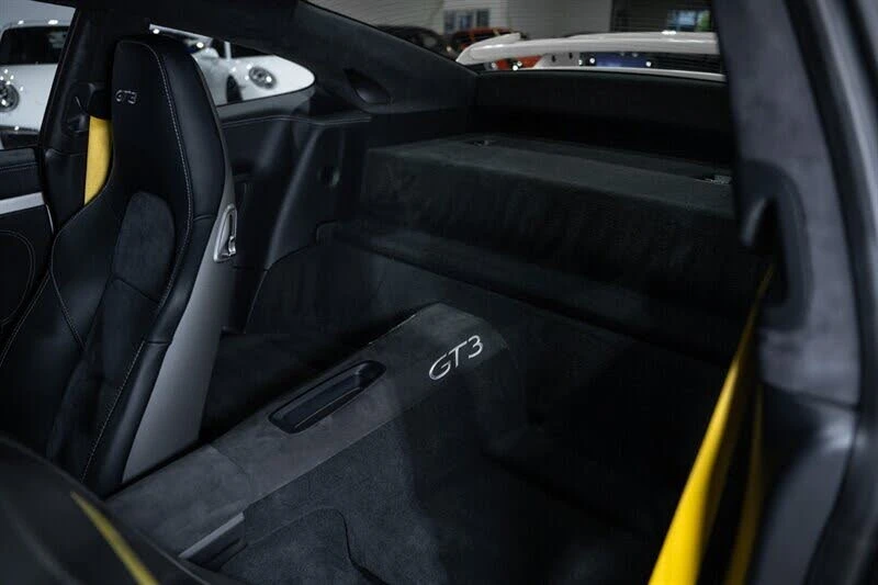 2015 Porsche 991 GT3 - Image 22 of 31