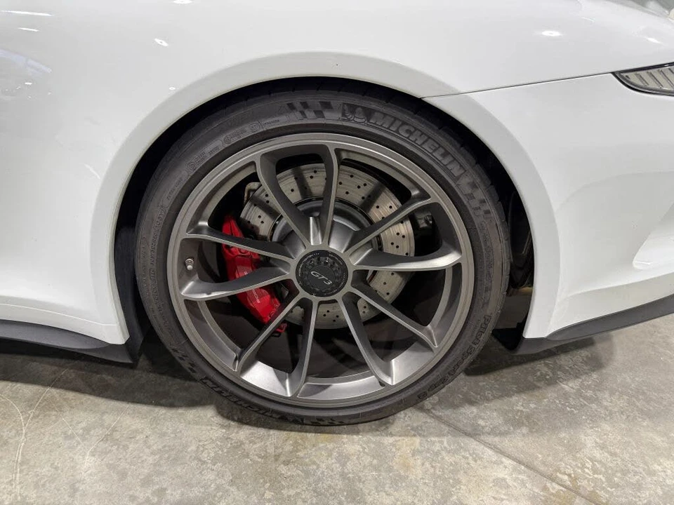 2015 Porsche 991 GT3 - Image 31 of 31