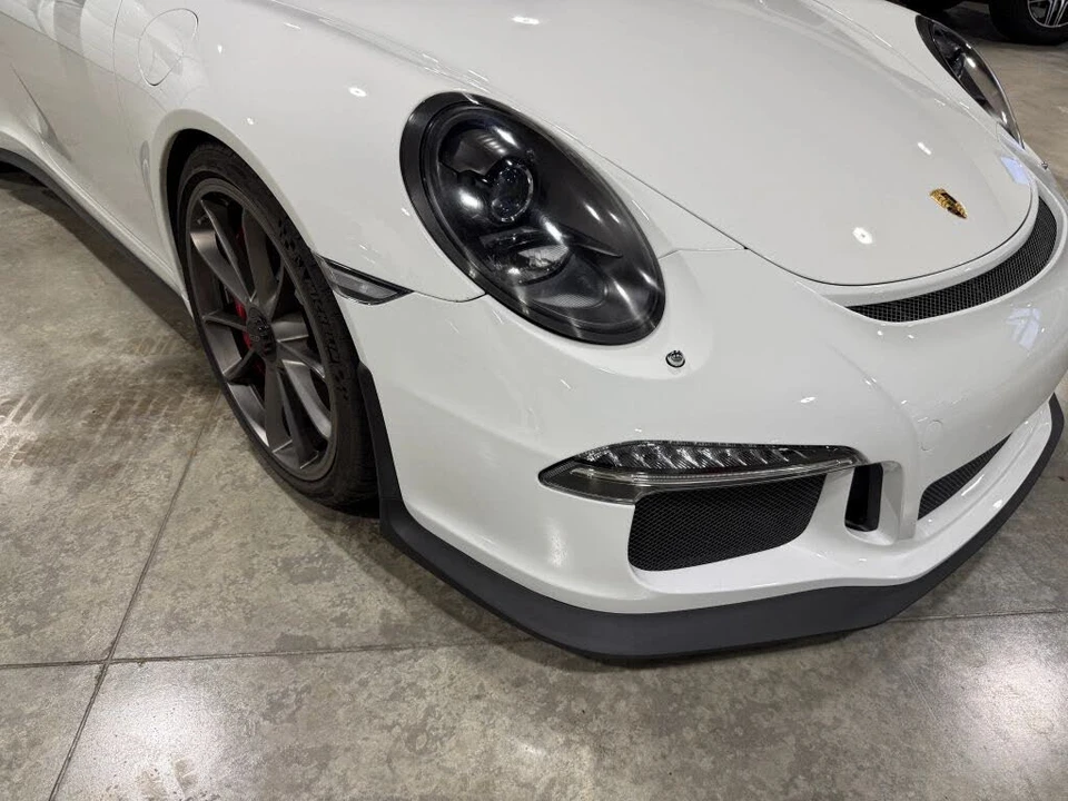 2015 Porsche 991 GT3 - Image 23 of 31