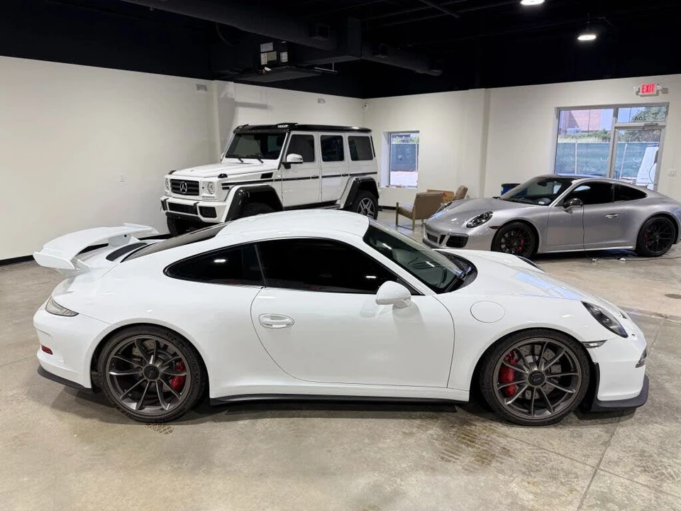 2015 Porsche 991 GT3 - Image 4 of 31
